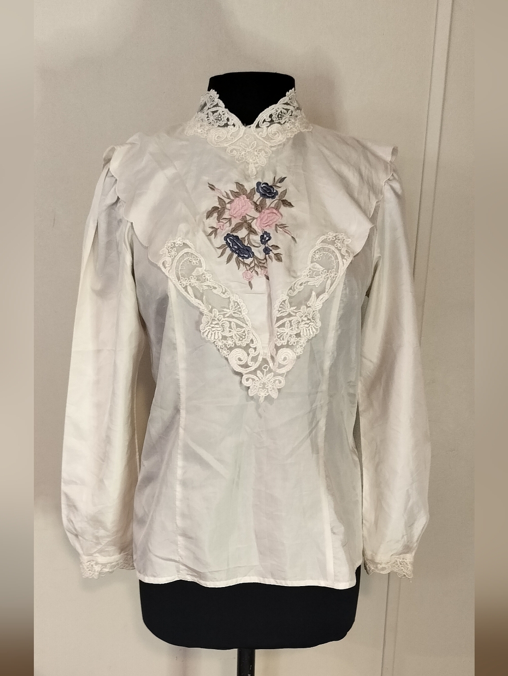 Ivory Lace-Trim Victorian Blouse with Floral Embroidery